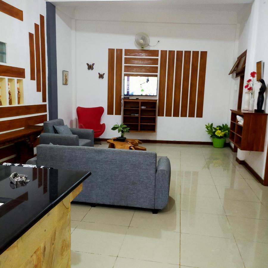 Villa Damay Dua Lovina Buitenkant foto