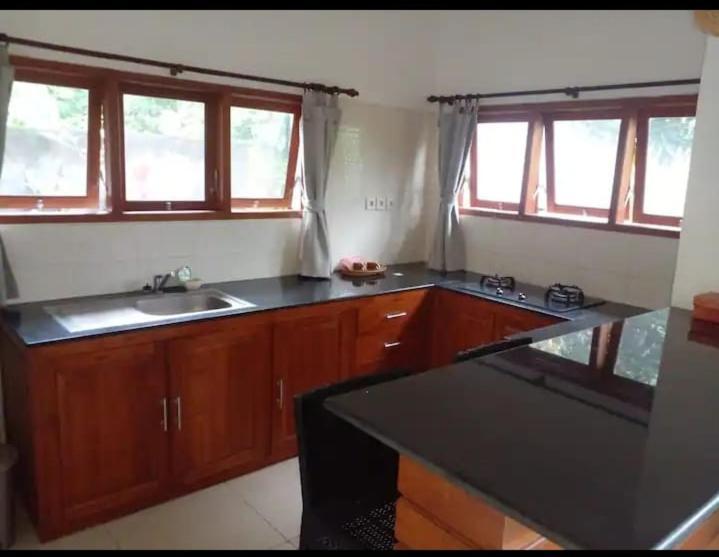 Villa Damay Dua Lovina Buitenkant foto