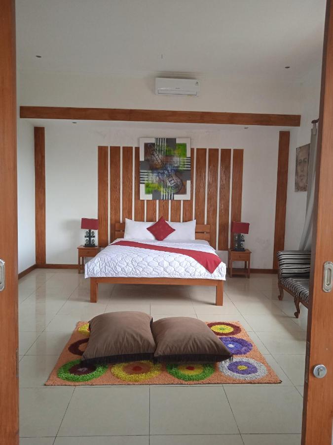 Villa Damay Dua Lovina Buitenkant foto