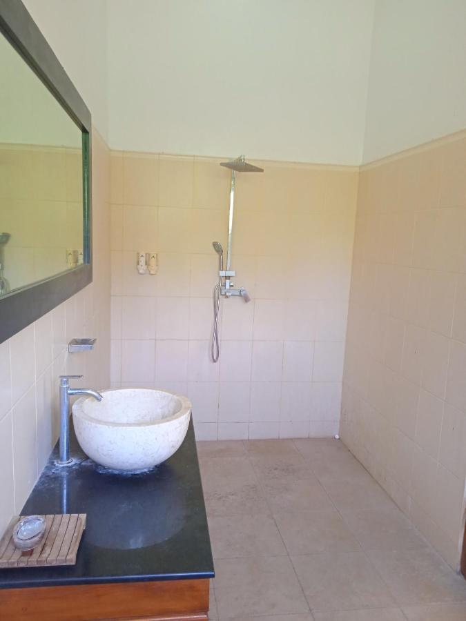 Villa Damay Dua Lovina Buitenkant foto