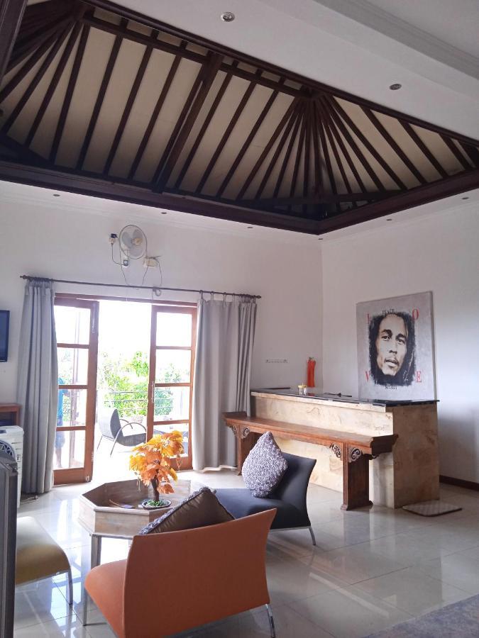 Villa Damay Dua Lovina Buitenkant foto